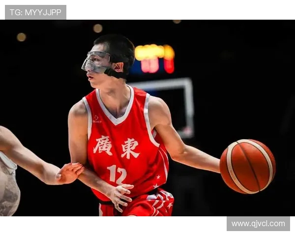 深圳篮球青训硬核助攻 广东队创历史最佳战绩 广东男篮包揽U18、U22、成年组冠军